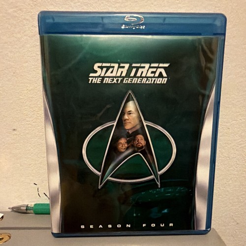 Star trek the next generation - trek:,